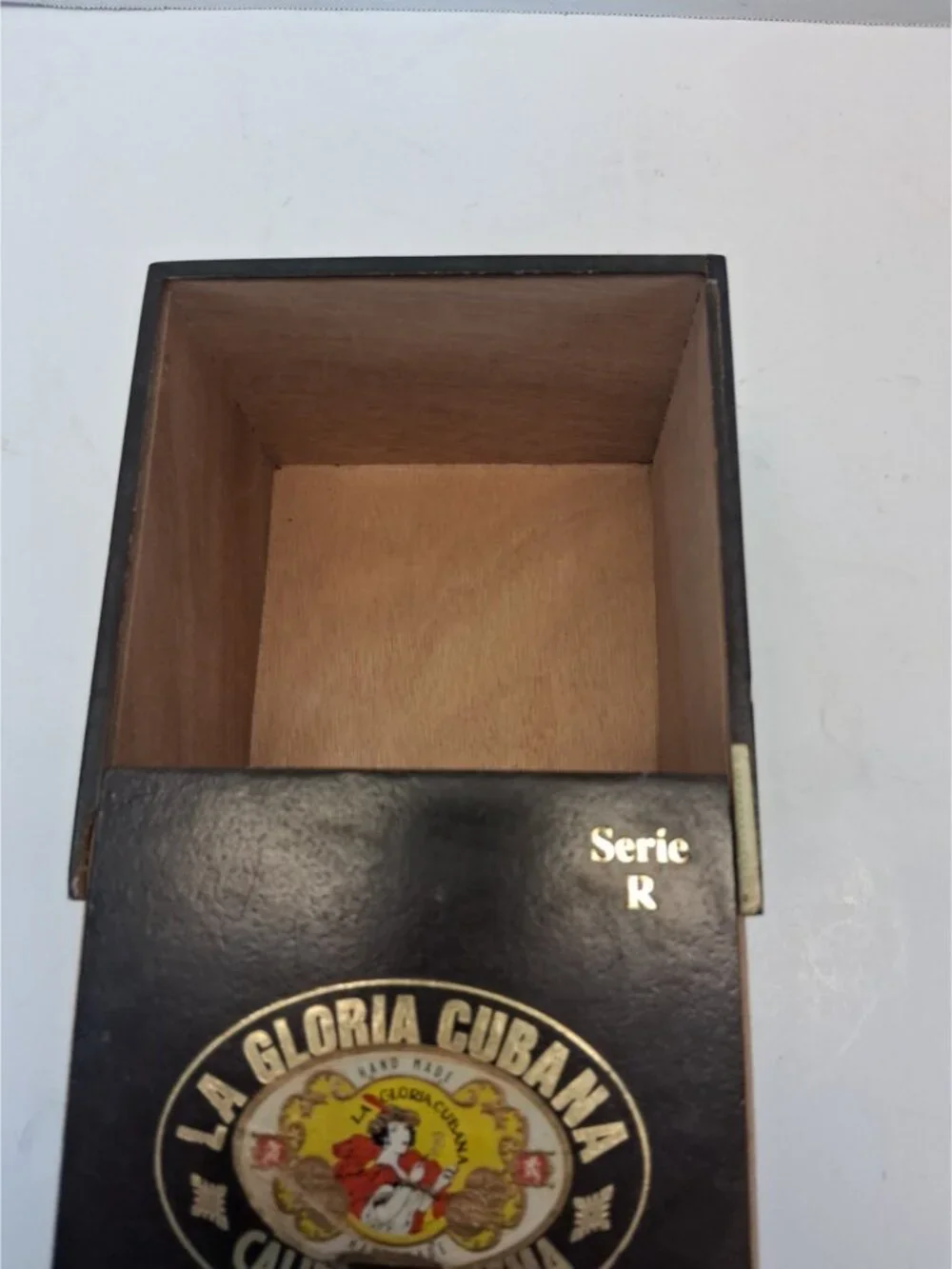 La Gloria Cabana lot empty